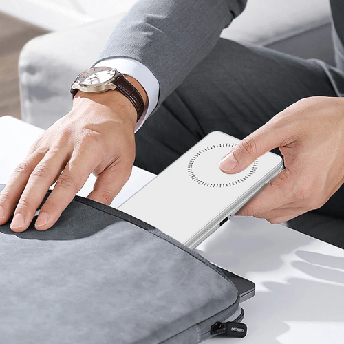 3-in-1 magnetic portable wireless charger, view 4